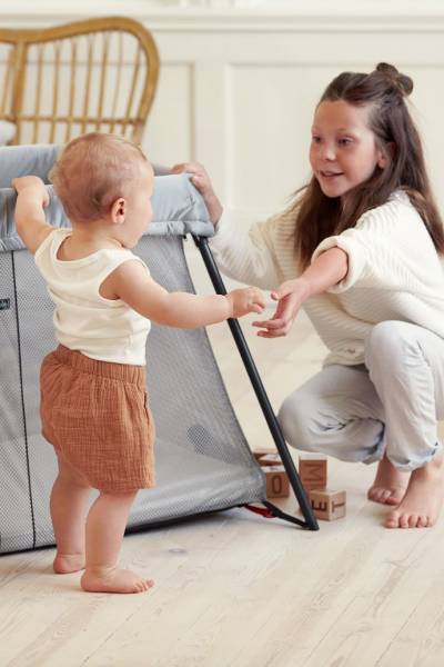 BABYBJORN Travel Cot Light - Silver