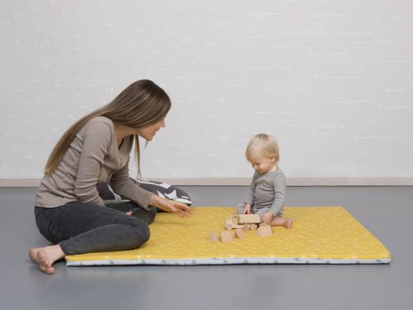 SIMPLY GOOD Portable Soft Mat - Grey White Hedgehogs/Yellow