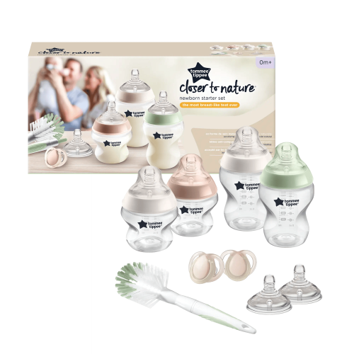 TOMMEE TIPPEE Newborn Bottle Starter Set  