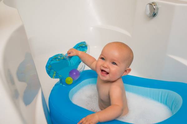 INFANTINO Whale Bubble Bath 