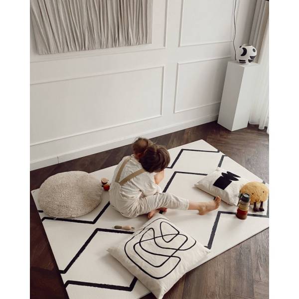 Eeveve Play Mat - Beni Ecru Black