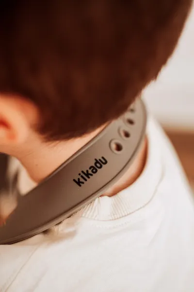 KIKADU Silicone Bib - Zebra Grey