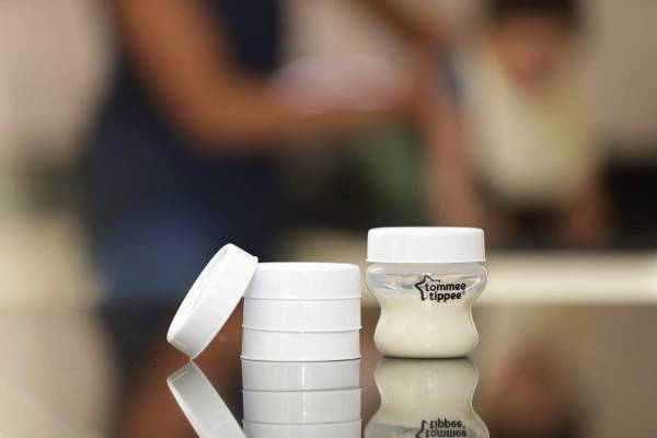 TOMMEE TIPPEE Milk Storage Lidsx4