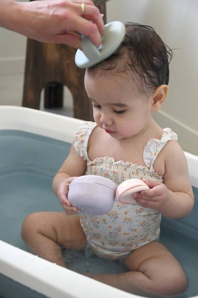 BEABA Silicone Bath Brush - Misty Green