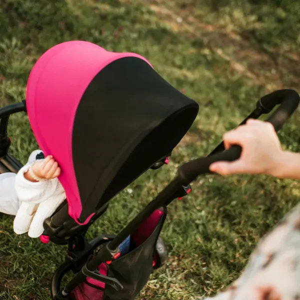 SmarTrike STR3 Folding StrollerTrike - Pink