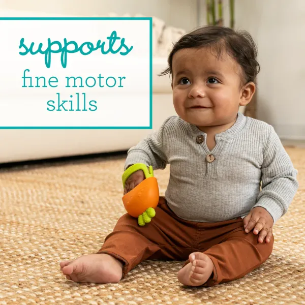 INFANTINO Handy Dandy Teething Mitt - Carrot