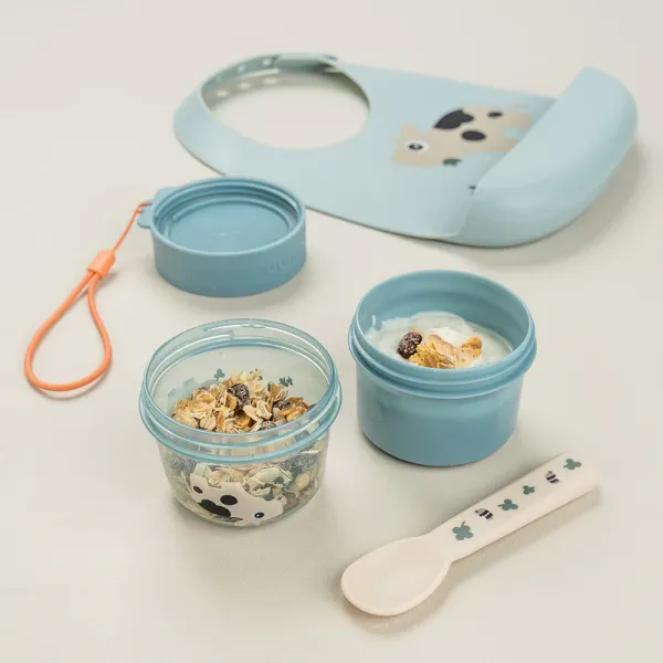 DONE BY DEER Snack Containers to go 2-way Tiny Farm - Blue