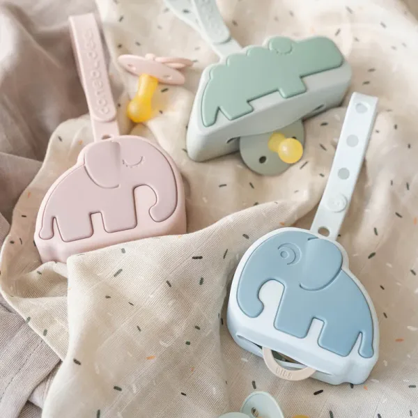DONE BY DEER Silicone Pacifier Pouch Elphee - Powder