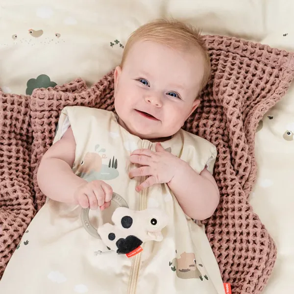 DONE BY DEER Sensory Rattle with Teether Dotti - Sand