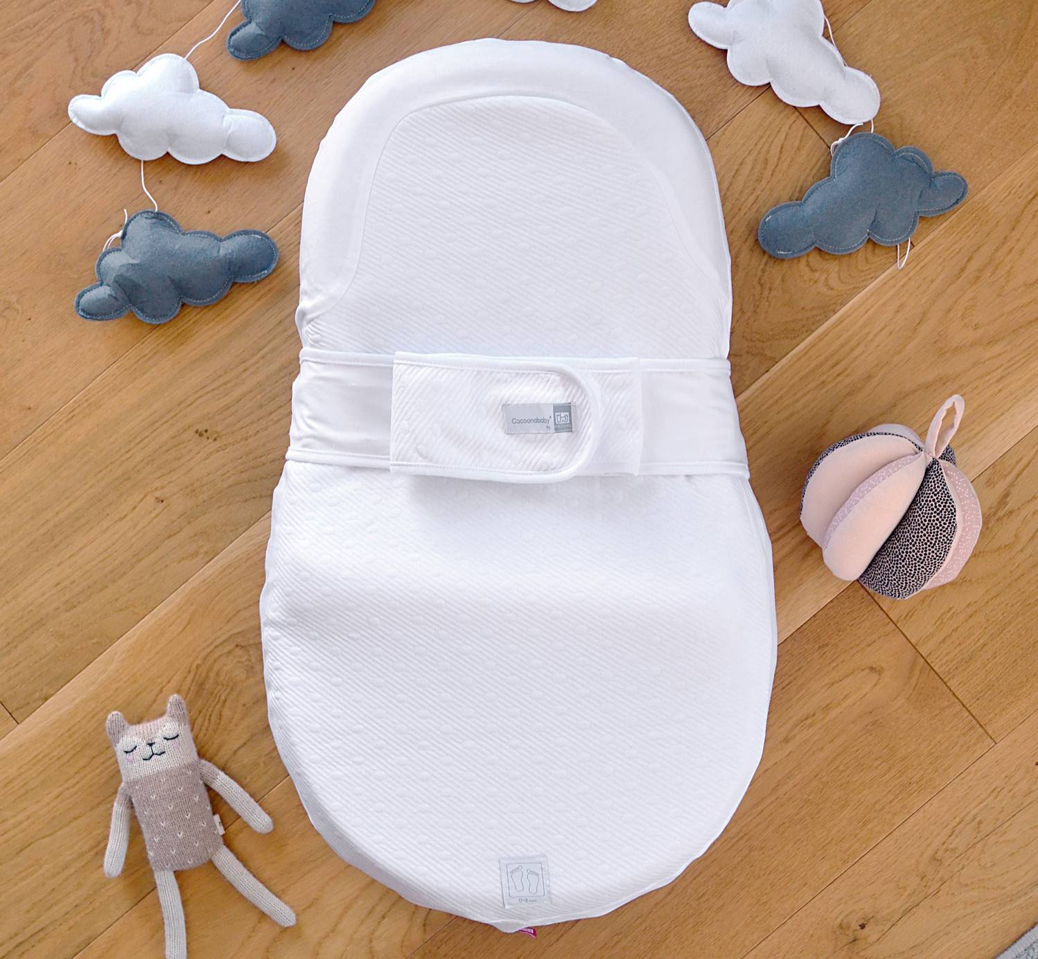 Cocoonababy - White  Mamatoto - Mother & Child Lifestyle Shop